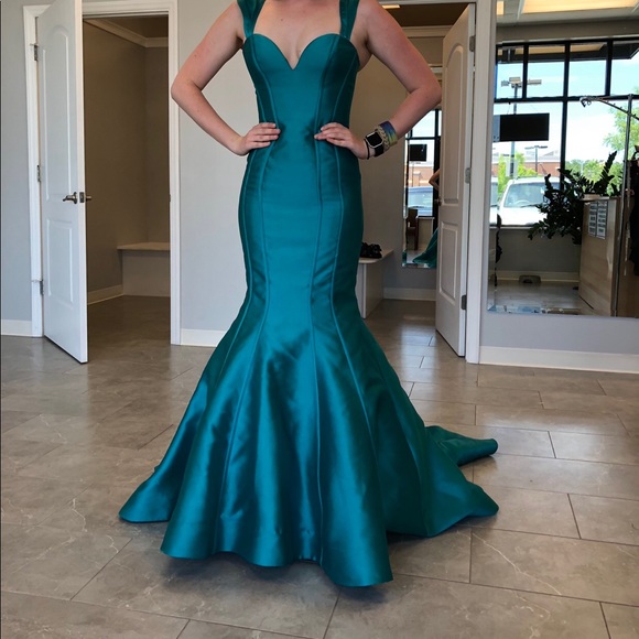 Mac Duggal Dresses & Skirts - Blue Green Mac Duggal Prom/Pageant Gown